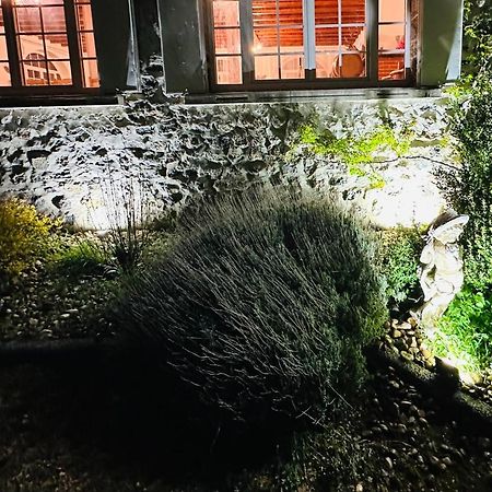 Goudet Hl Hotel De La Loire מראה חיצוני תמונה